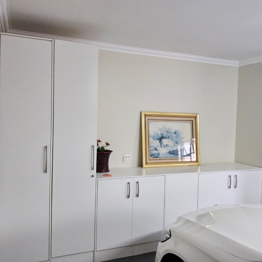 3 Bedroom Property for Sale in Lilyvale Free State